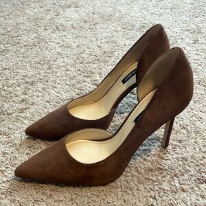 Fresh Pointy Toe Pumps